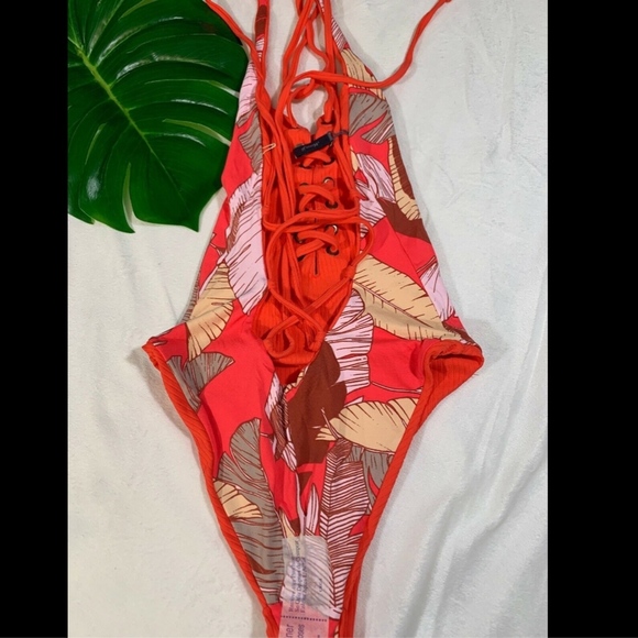 NEW MAAJI Cayenne Heavenly Reversible One-Piece Swimsuit [SZ Small ]‎ - Picture 8 of 8